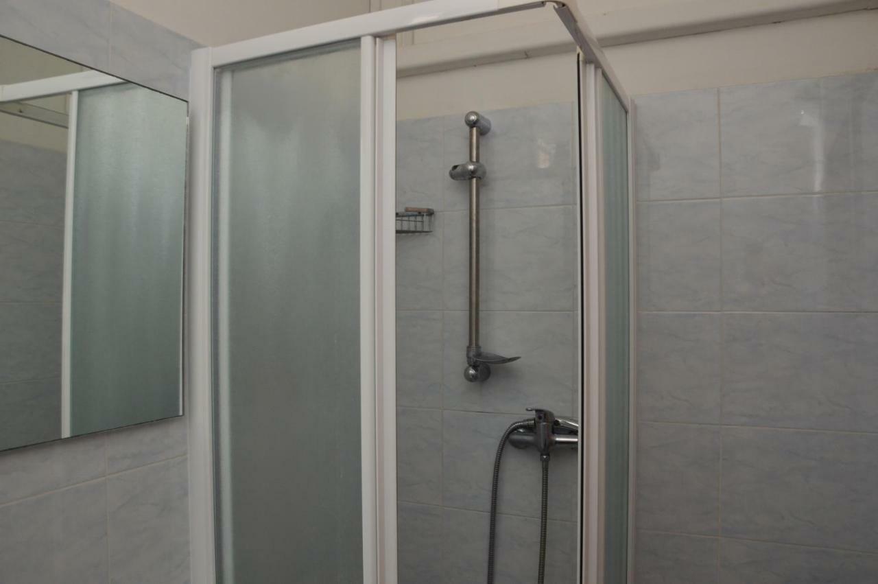 Hotel Moroni Римини Экстерьер фото